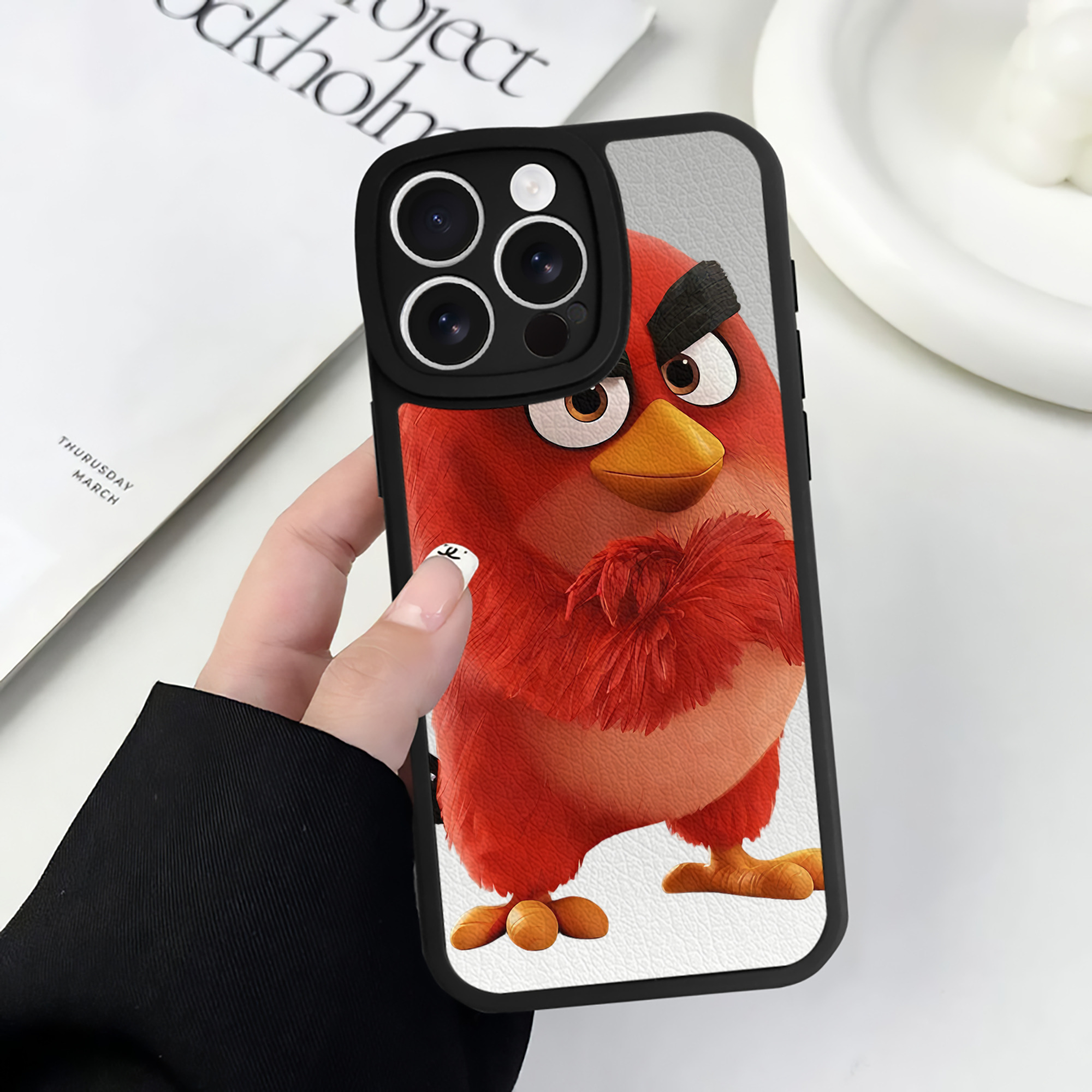 （画像用） Angry Birds アングリーバード 【iPhone 16シリーズ対応】シリコンスマホケース（レザー調） 材質：シリコン